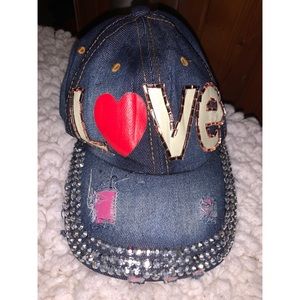 Glow in the dark love baseball cap